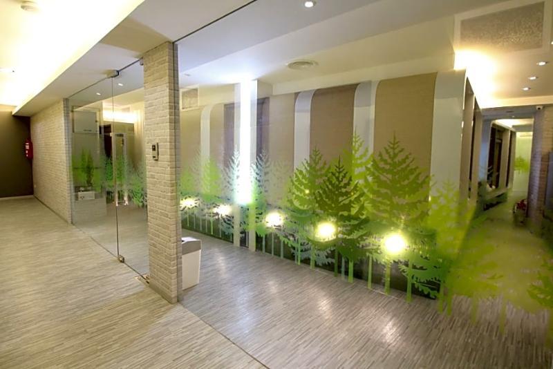 Preme Hostel Bangkok Exterior photo